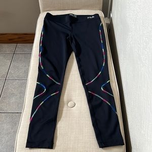 Lightly worn leggings in great condition!